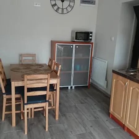 Ferienwohnung Ostoja Czersk Zamek Gora Kalwaria Exterior foto