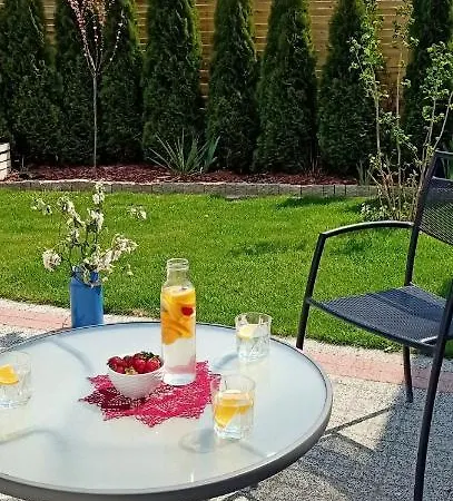 Ferienwohnung Ostoja Czersk Zamek Gora Kalwaria Exterior foto